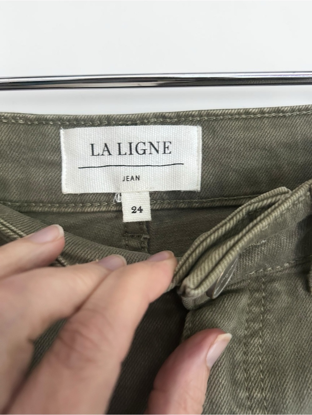 La Ligne Sage Green Meredith High-Rise Cropped Flare Jeans Sz 24 - Picture 4 of 10